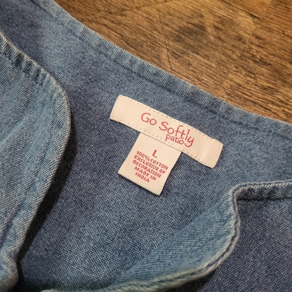 Go Softly Women's Patio Zip-up Denim Dress with Embroidered Animals Size Large - Picture 7 of 9